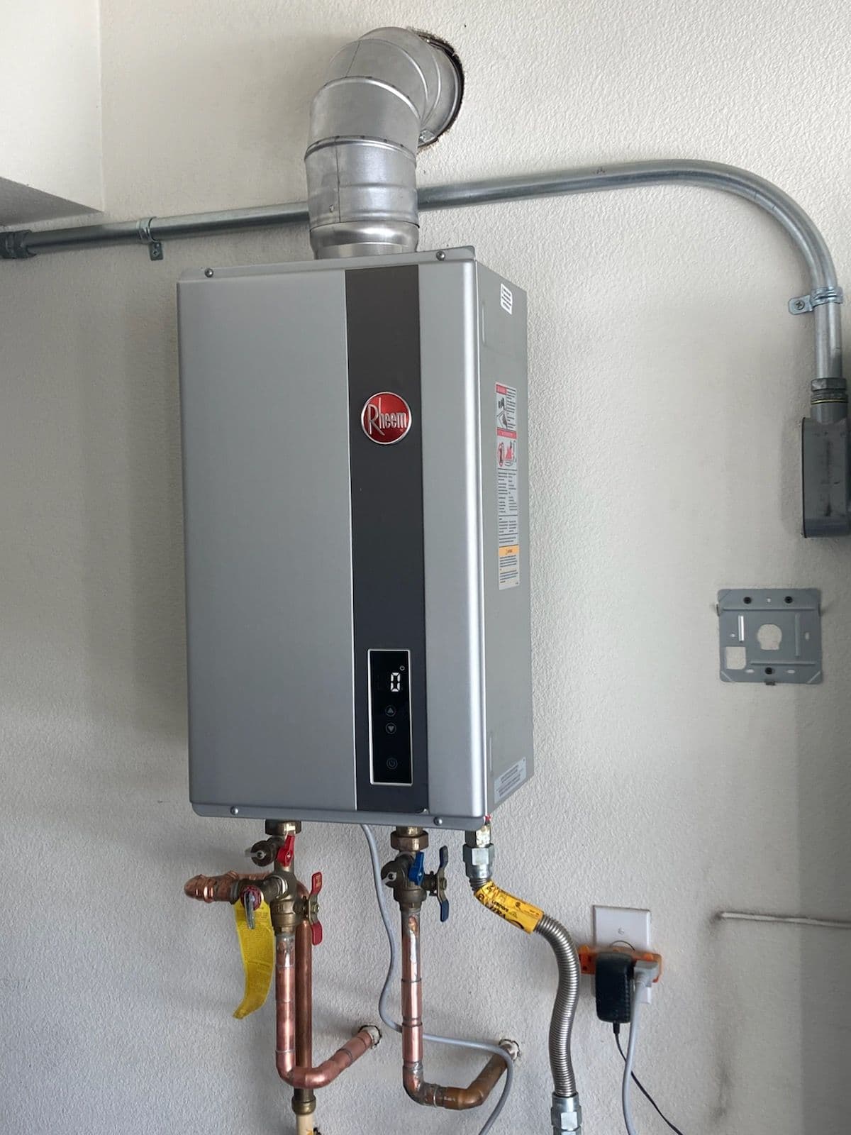 Gallery photos for Upgrade Your Home's Water Heating with Top Brands: Image #1